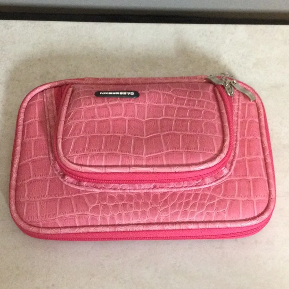 Case-Crown Pink Croc-Embossed Tablet Case